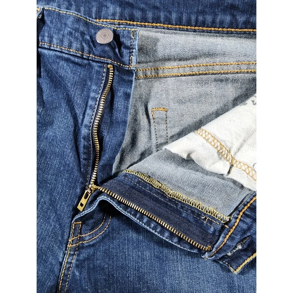 Levis 502 Men's Denim Jeans, 36x32(30), Straight Leg, Relaxed Fit, Dark Wash